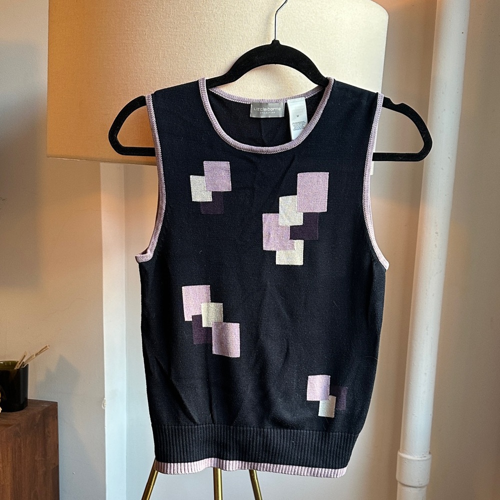 Chic Black and Pink Geometric Tank Top